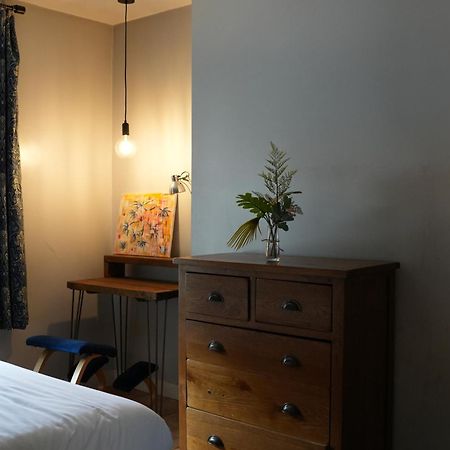 Appartamento Stylish-Brockley-Entire Place Londra Esterno foto