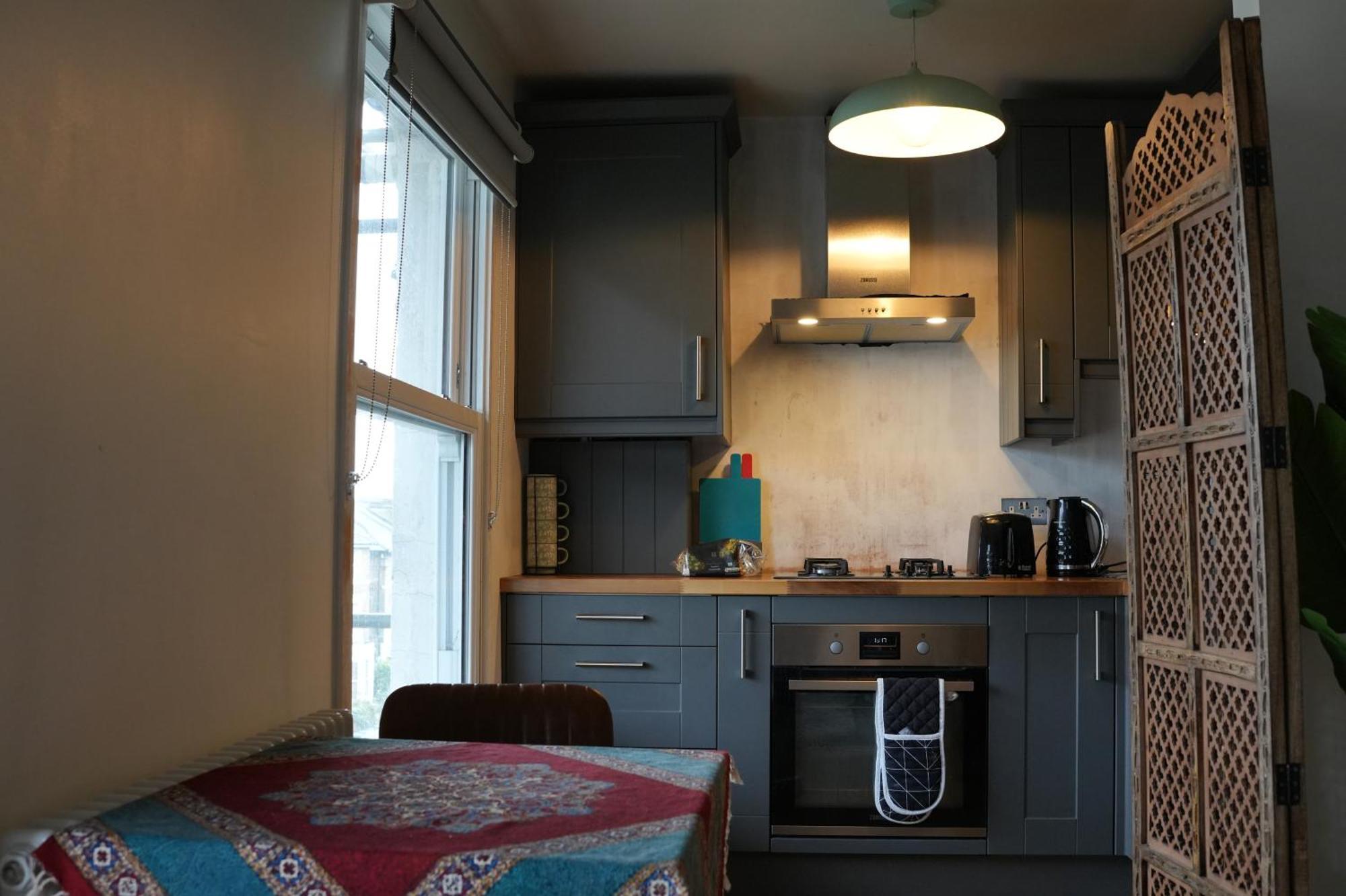 Appartamento Stylish-Brockley-Entire Place Londra Esterno foto